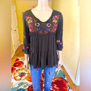 Embroidered Floral Peasant Top